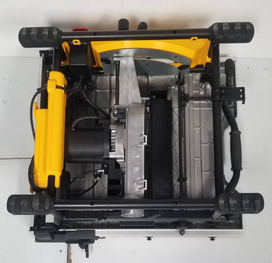 โต๊ะเลื่อยวงเดือน10" DWE7492A-IN DEWALT