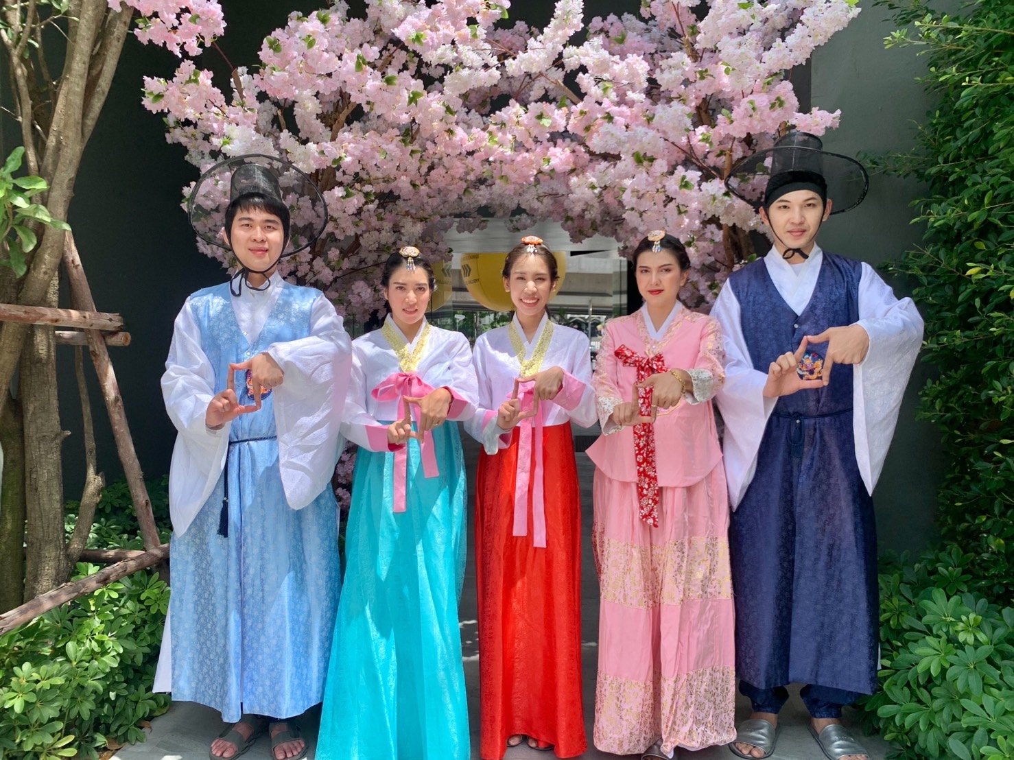 ชุดเกาหลีชาย / ชุดฮันบก / ชุดเกาหลี / ชุดประจำชาติ