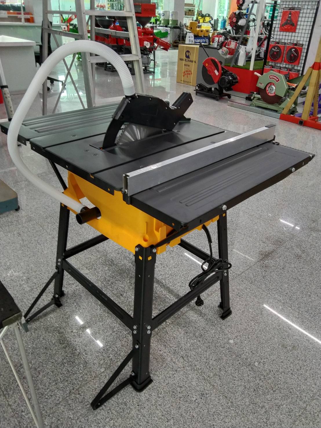 โต๊ะเลื่อยวงเดือน10" TS10SL POLO