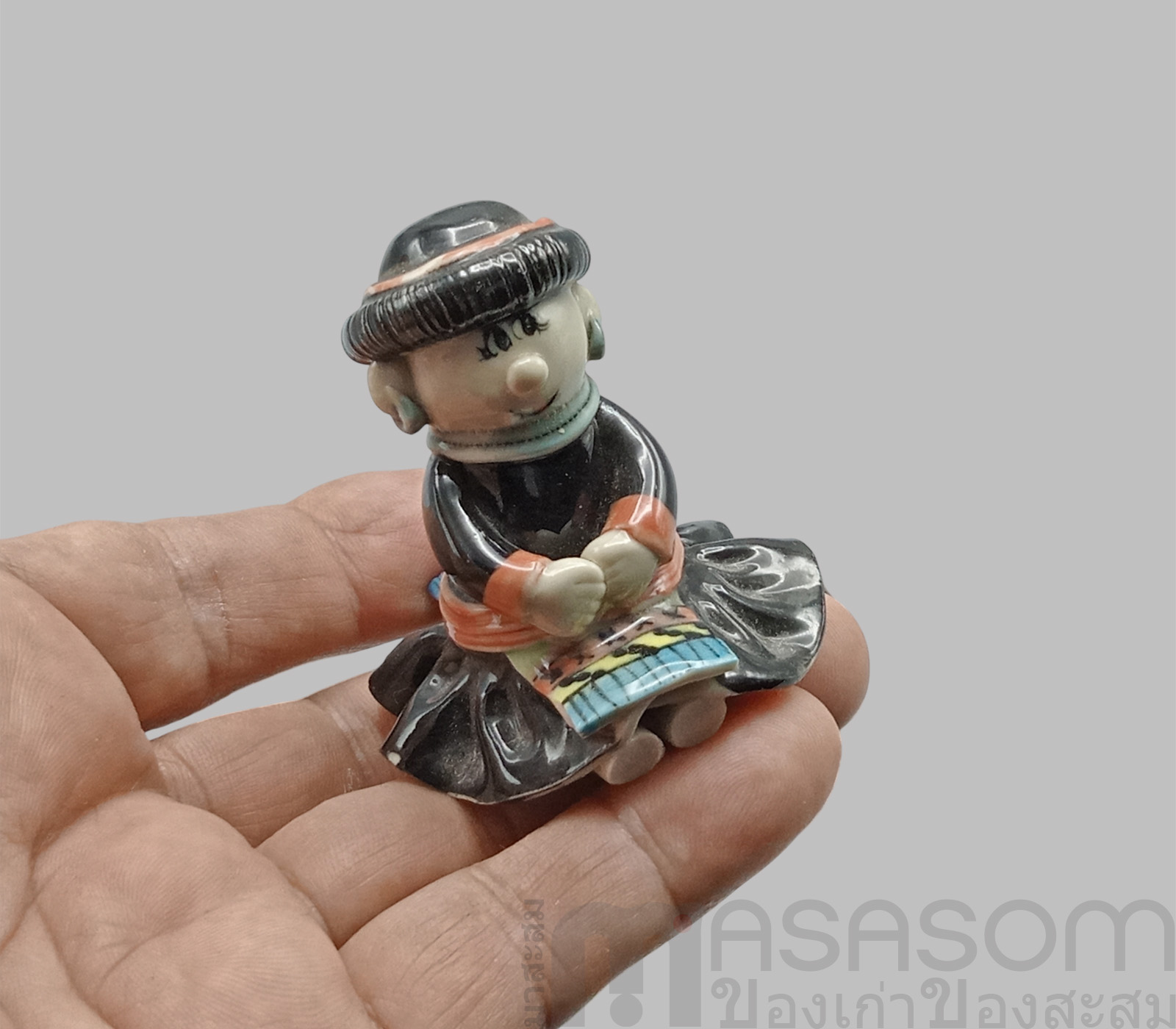 ตุ๊กตาเซรามิคเผ่าลาหู่