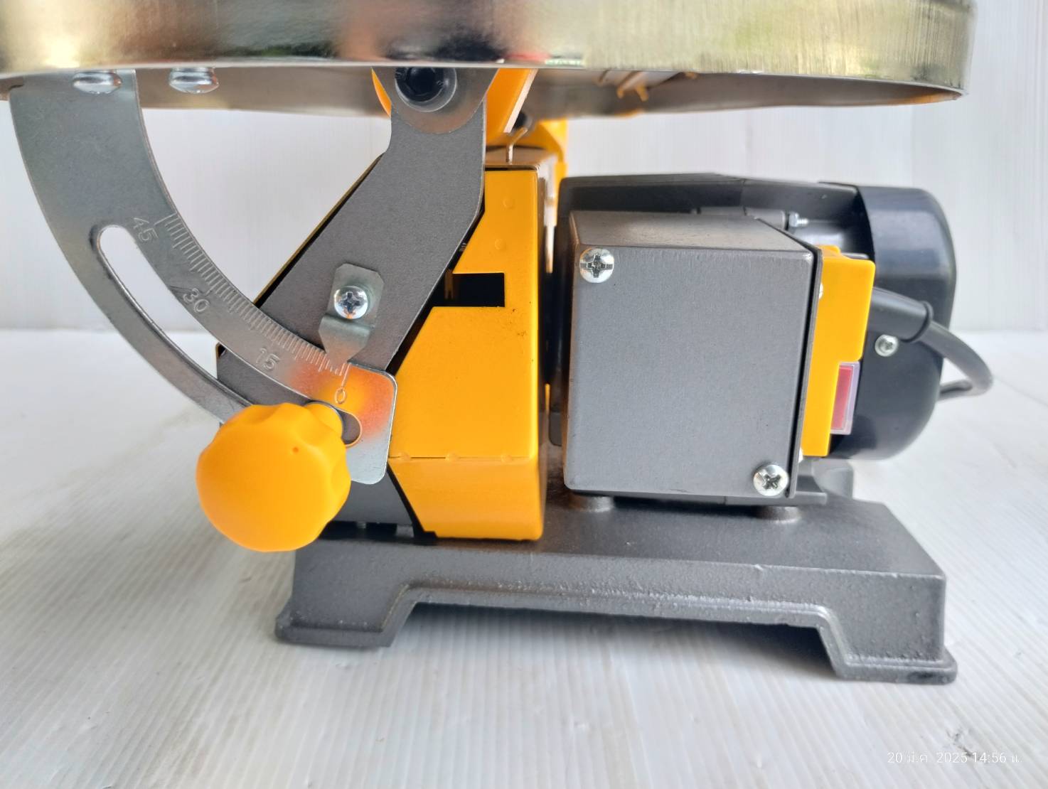 INGCO แท่นเลื่อยฉลุ 220 โวลต์ รุ่น SS852