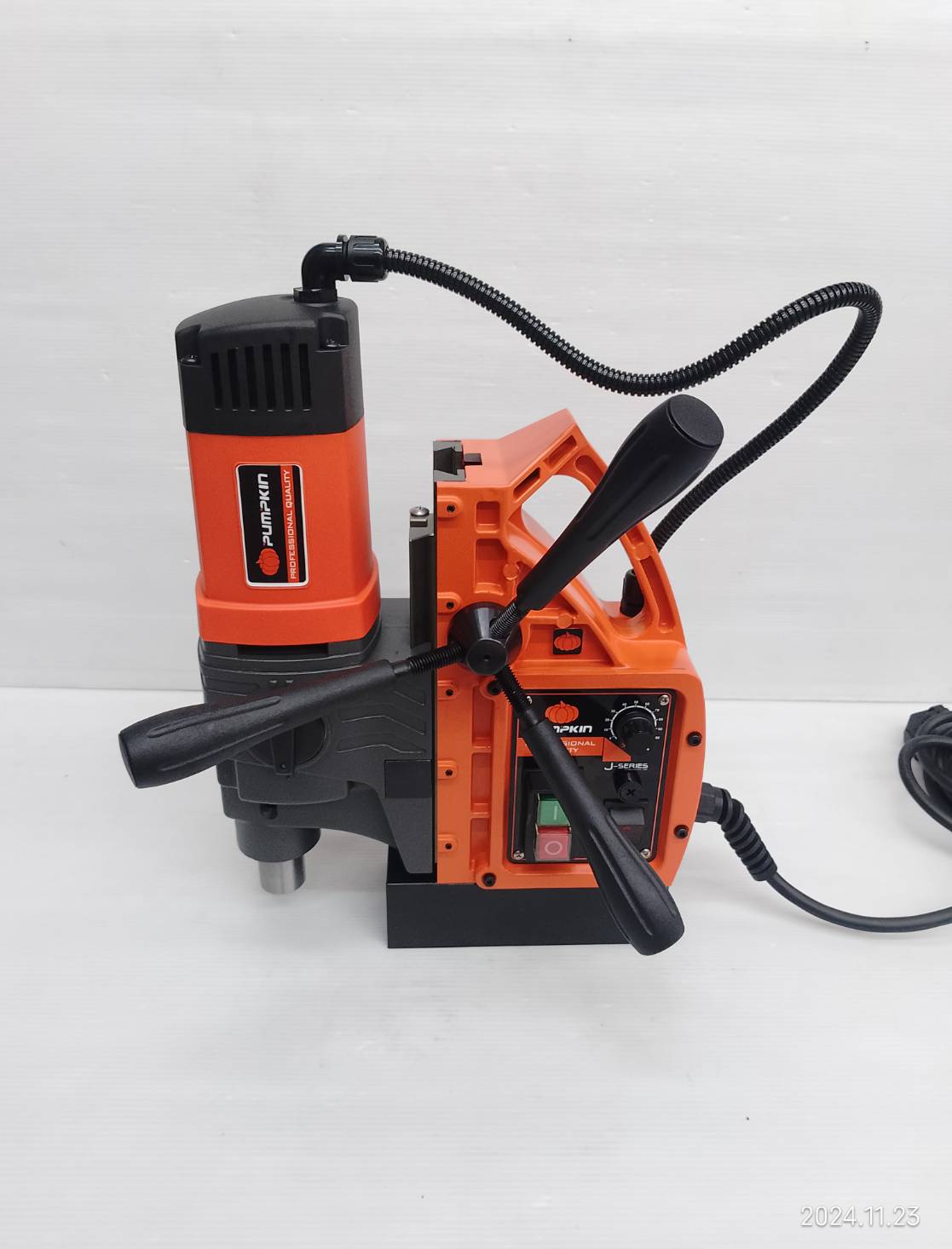 สว่านแม่เหล็ก J-MD6000V PUMPKIN #50158