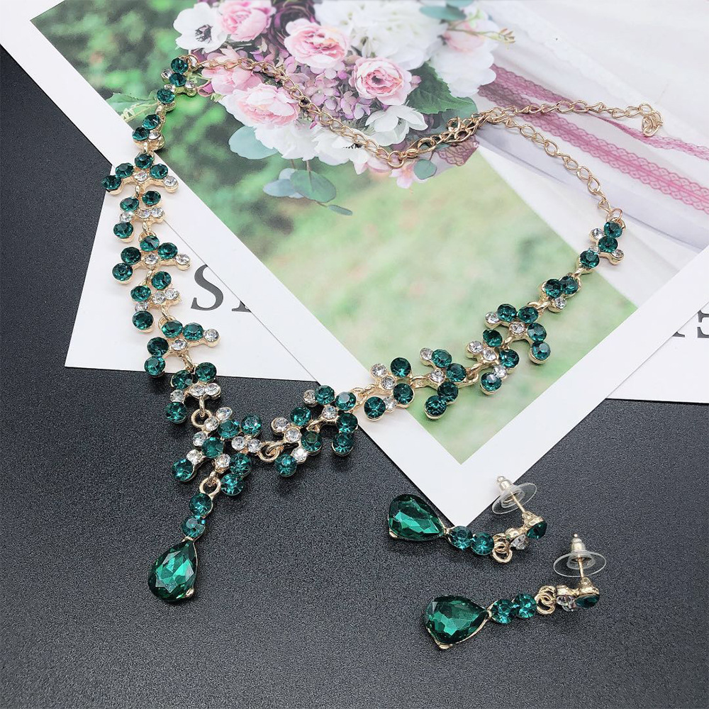 SET011 สีเขียว เครื่องประดับ 3 ชิ้น มงกุฎ สร้อยคอ ต่างหู จัดเซทสวยงาม สินค้าพร้อมส่งจากไทย