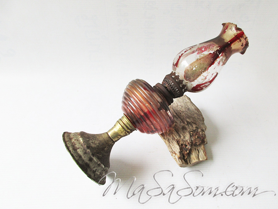 ตะเกียงลานเพ้นท์ลาย