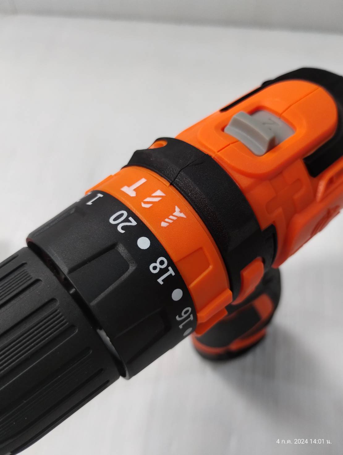 สว่านกระแทก12v รุ่น J-10MDCB-202K PUMPKIN 50210