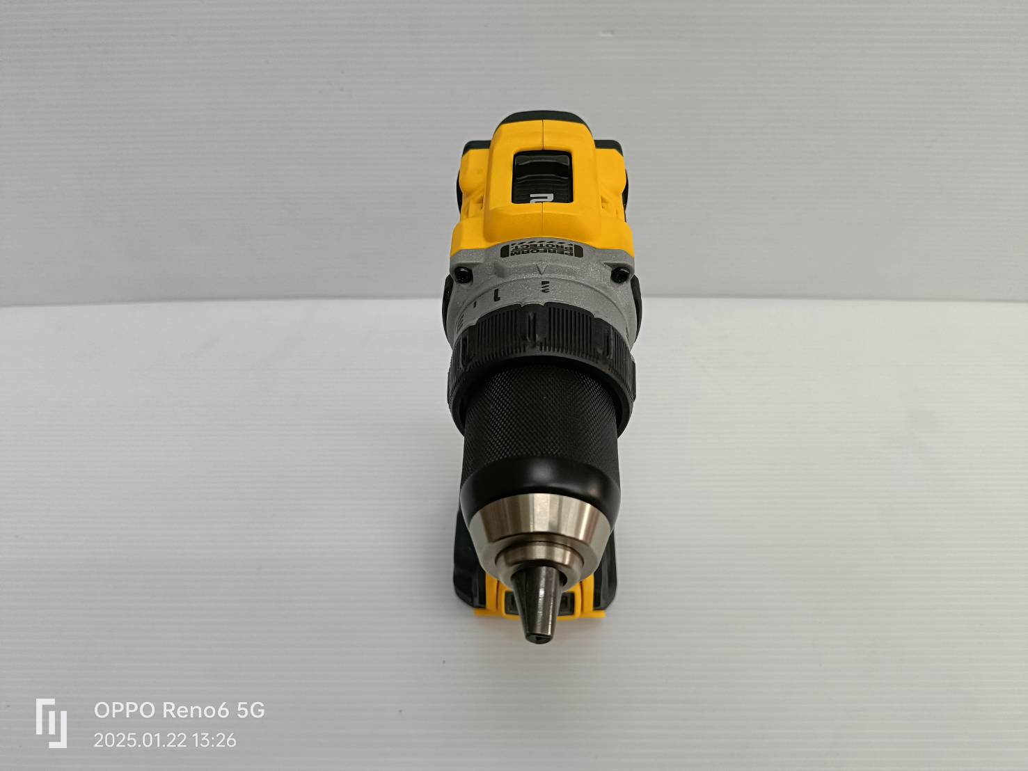 DEWALT สว่านไร้สาย 20V DCD801N-B1 (ตัวเปล่า)