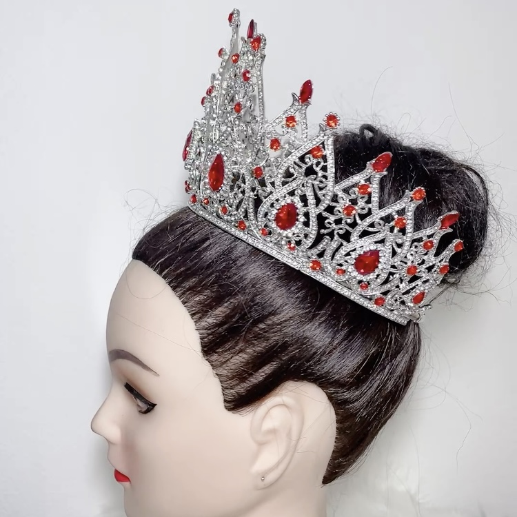 (พร้อมส่งจากไทย) มงกุฏ 115 สีแดง มงกุฎนางงาม มงกุฎเพชร มงกุฎประกวด สวยงามอลังการ ฐานมงวงกลมปรับได้ สินค้าพร้อมส่ง ไม่ต้องรอนาน งานพรีเมี่ยม