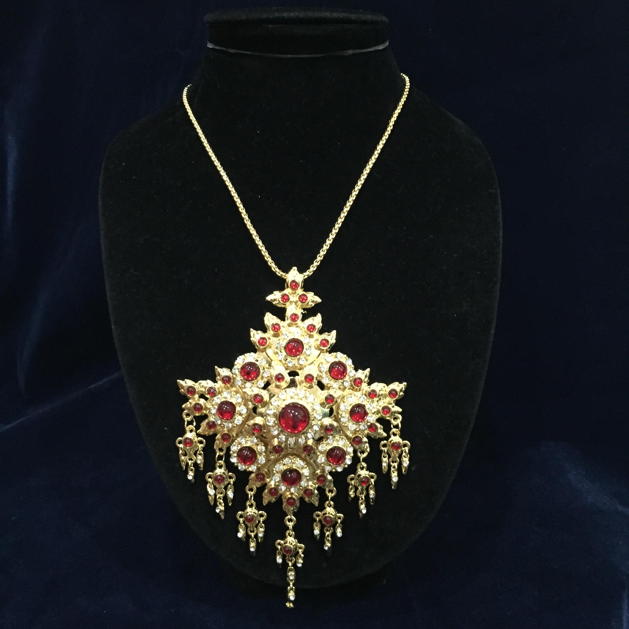 (พร้อมส่ง) เครื่องประดับไทยสร้อยคอ+ต่างหู 044