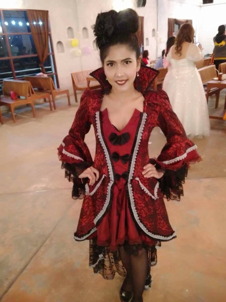 ชุดควีนแวมไพร์ / ชุดแม่มด