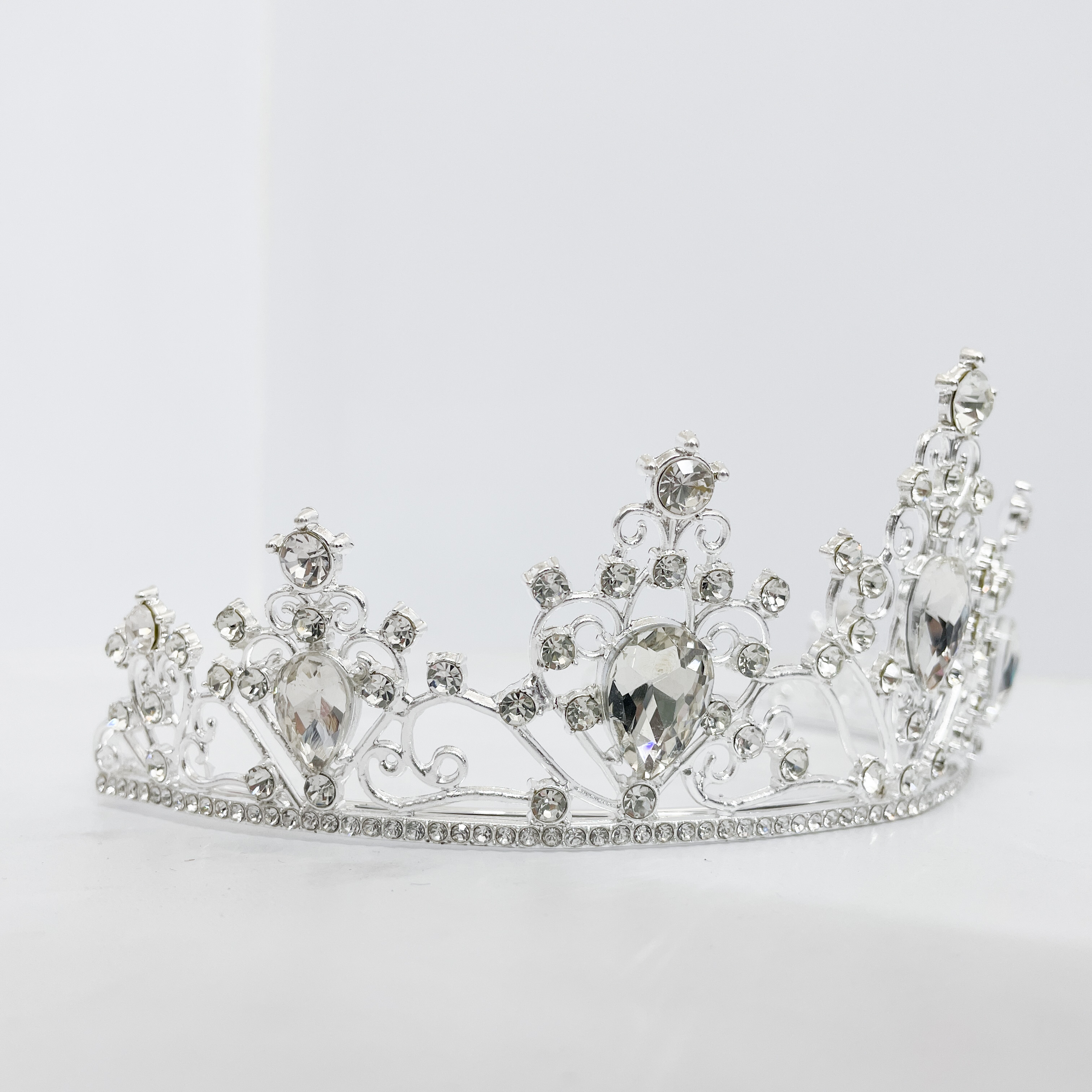 (พร้อมส่ง) เทียร่า 319 สีเงิน มงกุฎนางงาม มงกุฎเจ้าหญิง งานสวย ปราณีต QCเพชรทุกเม็ด สินค้าพร้อมส่งจากไทย