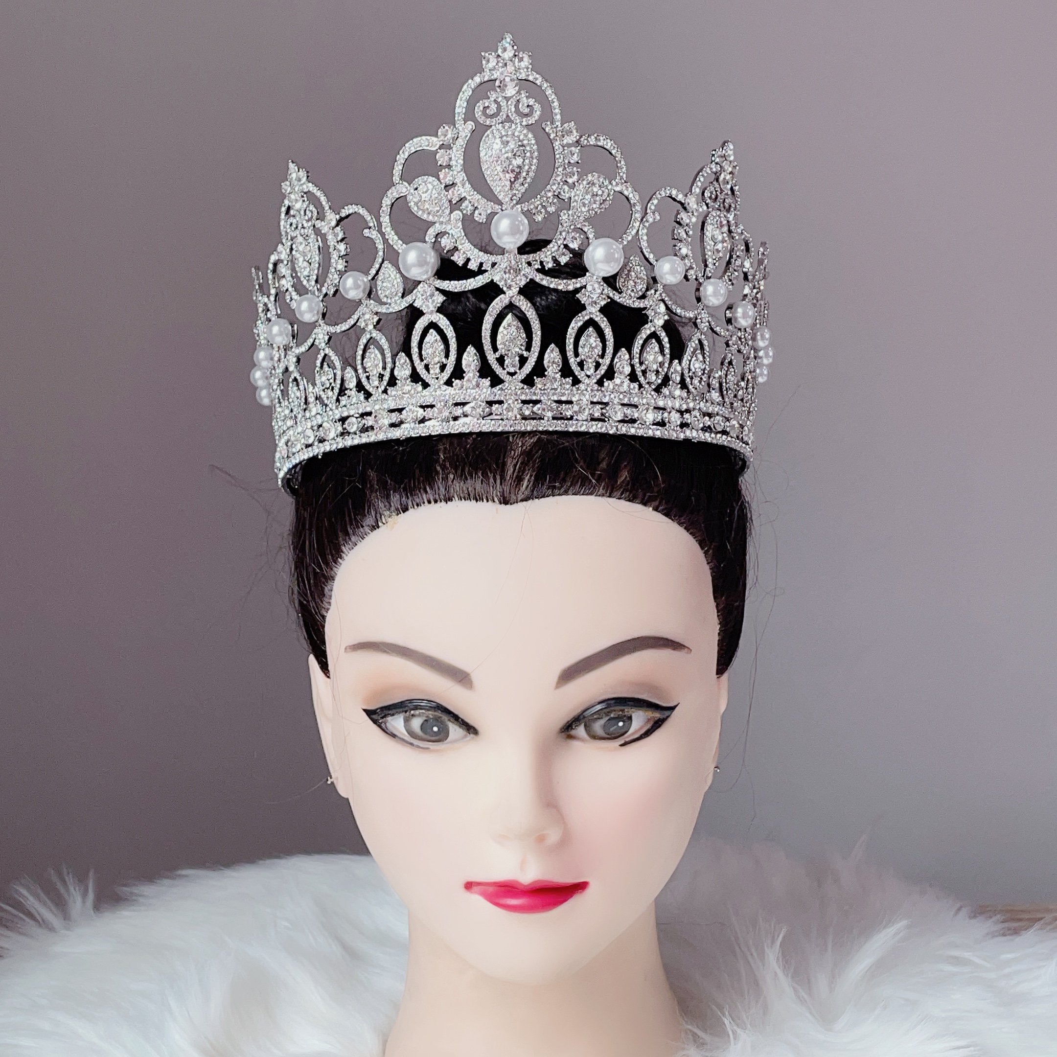 (พร้อมส่ง) มงกุฏ 092 สีเงิน มงกุฎนางงาม มงกุฎเพชร มงกุฎประกวด สินค้าพร้อมส่ง ไม่ต้องรอนาน งานพรีเมี่ยม