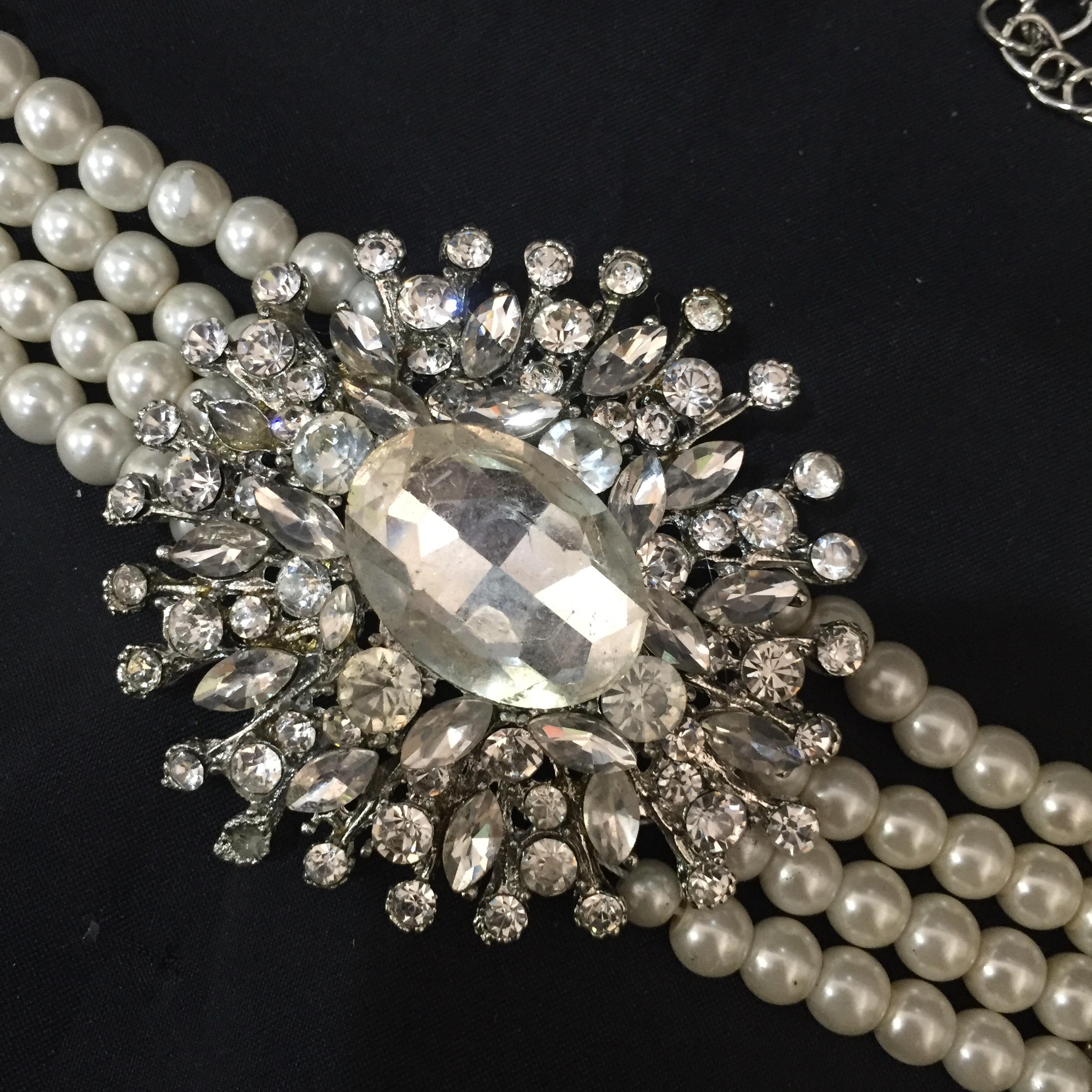 (พร้อมส่ง) เข็มขัดมุก009 (มีตำหนิที่หัวเข็มขัด)