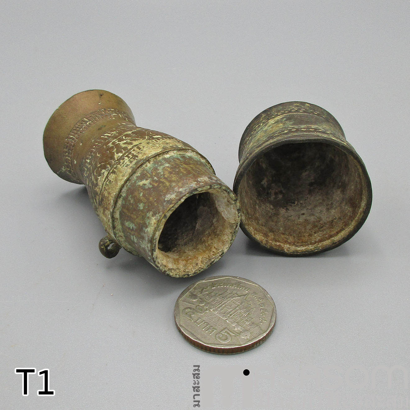 เต้าปูนทองเหลืองเก่า T1