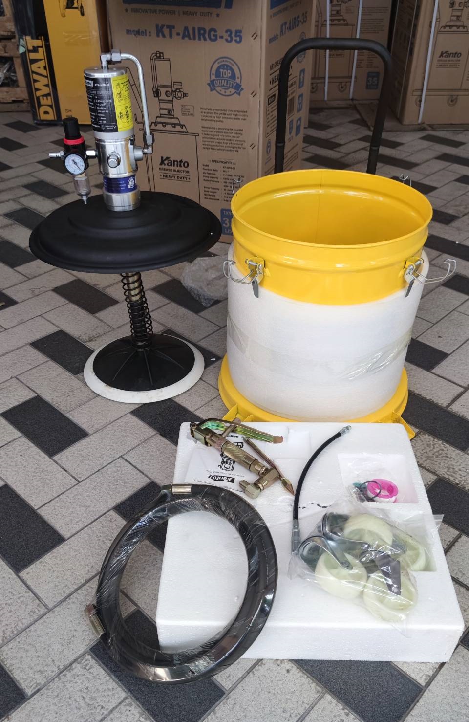ถังอัดจารบี35ลิตร KT-AIRG-35 KANTO