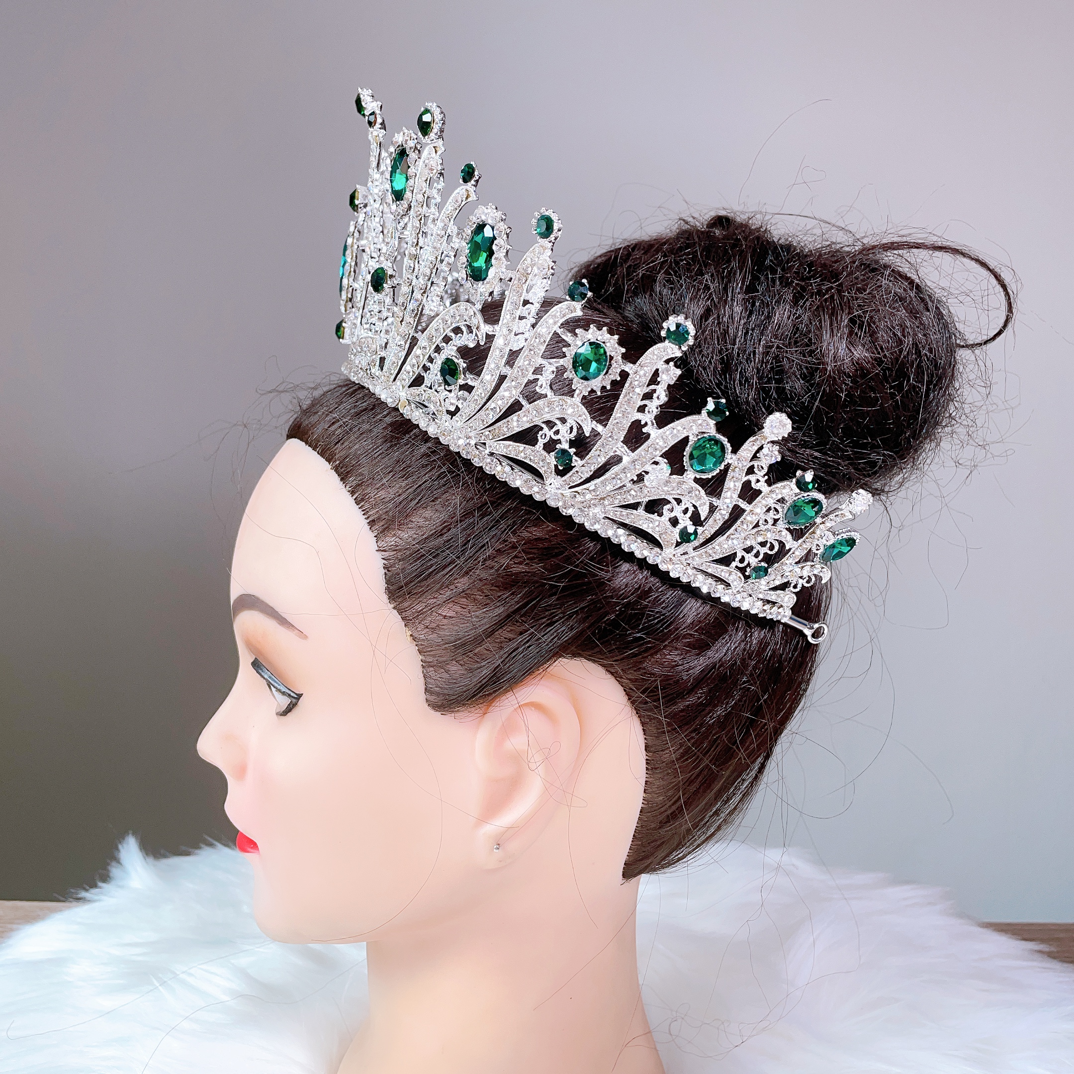 (พร้อมส่ง) เทียร่า 395 สีเขียว มงกุฎนางงาม มงกุฎเจ้าสาว มงกุฎเพชร งานพรีเมี่ยม สินค้าพร้อมส่งจากไทย