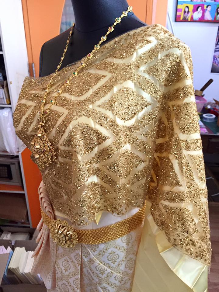 (พร้อมส่ง) ชุดไทยพร้อมส่ง รหัส 019