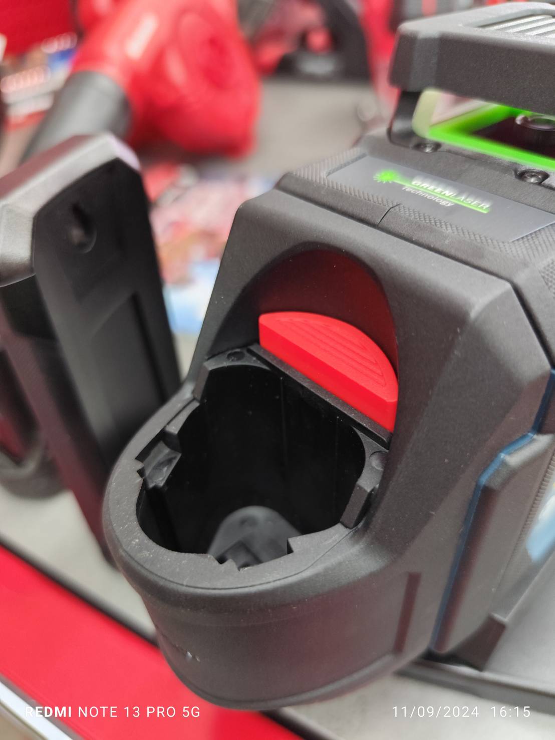 เลเซอร์ระดับ12เส้น แสงเขียว GLL18V-120-33CG BOSCH