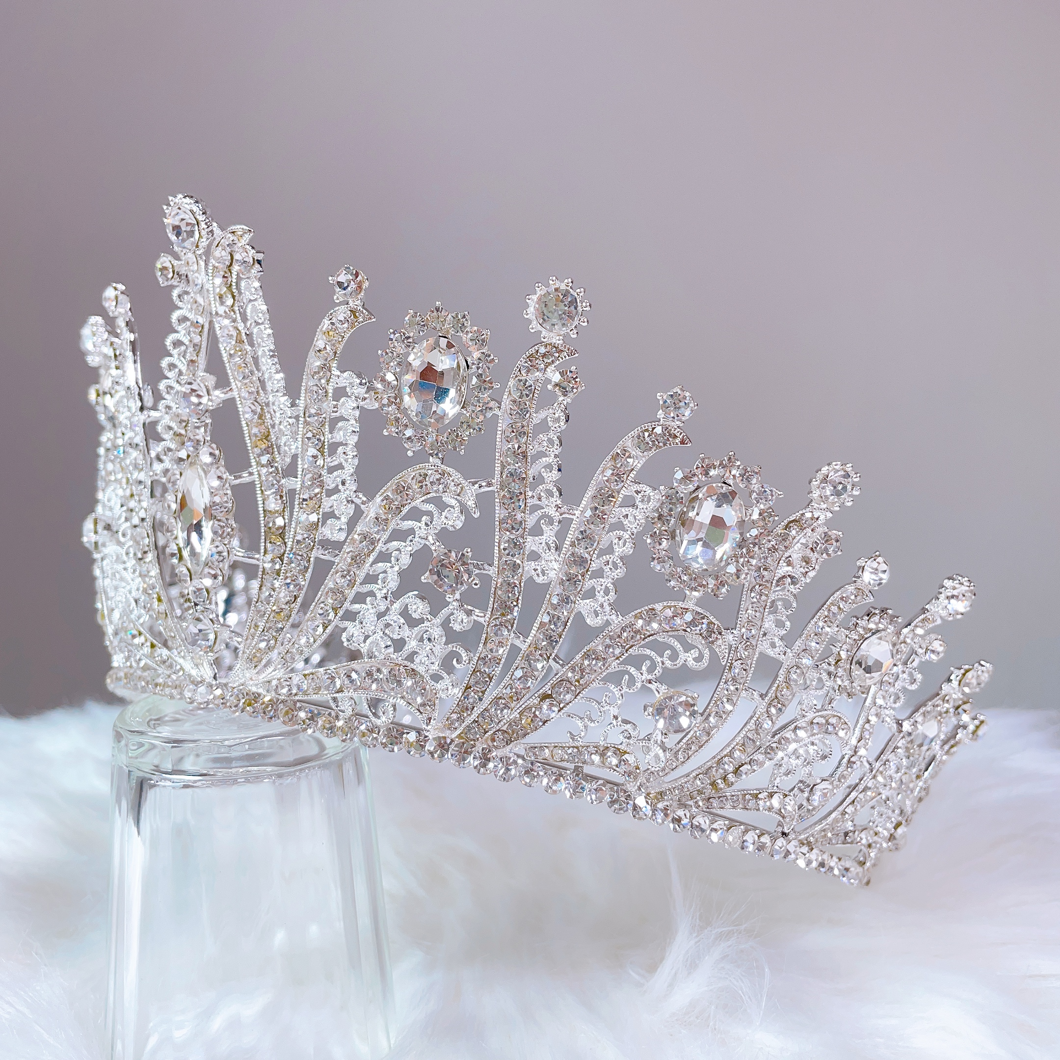 (พร้อมส่ง) เทียร่า 395 สีเงิน มงกุฎนางงาม มงกุฎเจ้าสาว มงกุฎเพชร งานพรีเมี่ยม สินค้าพร้อมส่งจากไทย