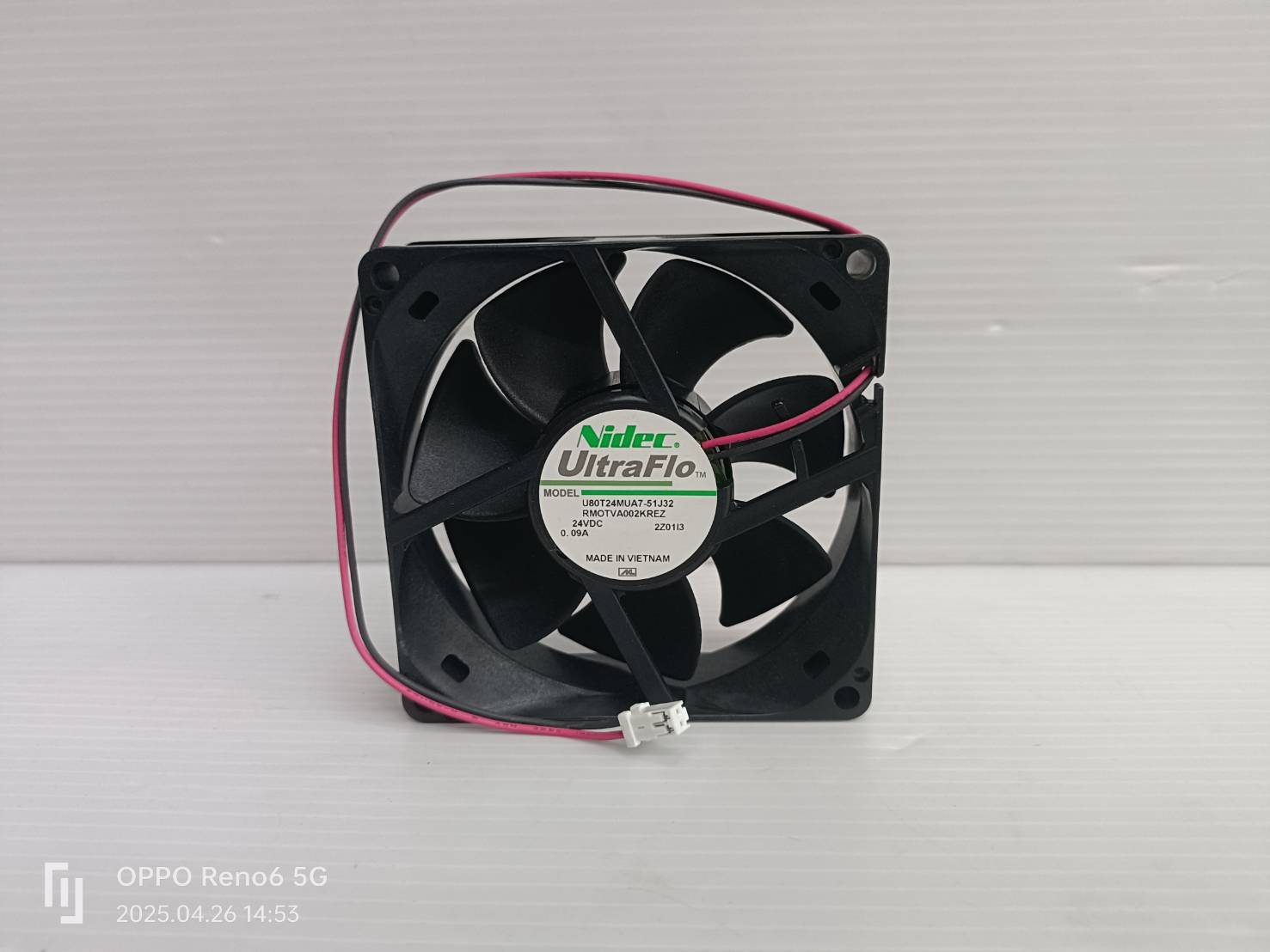 พัดลม24V / 0.09A 3" 80*80*25mm U80T24MUA7-51J32 ULTRAFLO