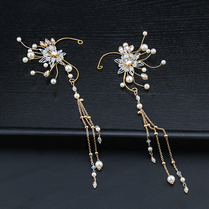 (พร้อมส่ง) Ear Cuff 018 จรหู จอนหู ได้ทั้งคู่ เกี่ยวใบหู ใส่สวยๆ สวยงาม ทำจากโลหะสีทอง