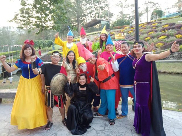 ชุดคนแคระทั้ง 7 @ สโนไวท์