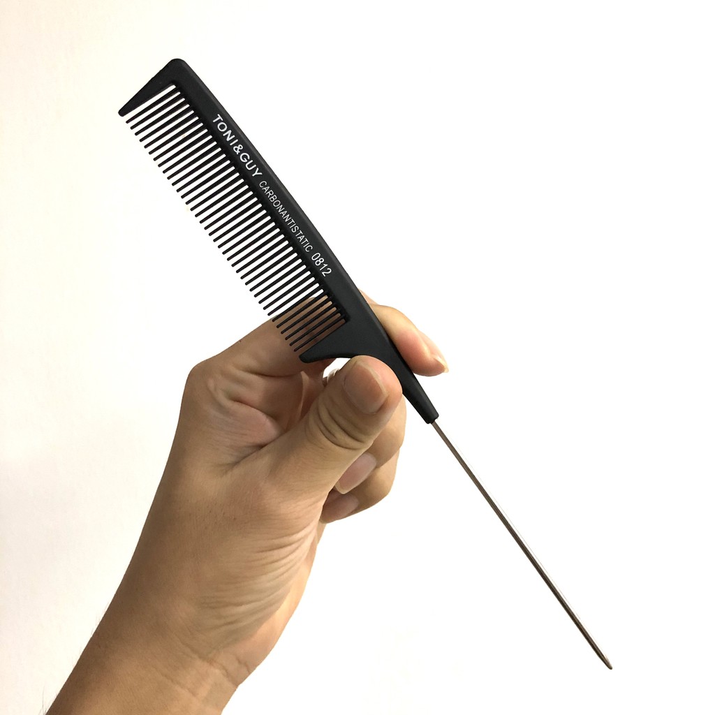 TONI&GUY หวีหางเหล็ก สำหรับรวบผมตึงหรือแสกผม รุ่น CarbonAntistatic 0812