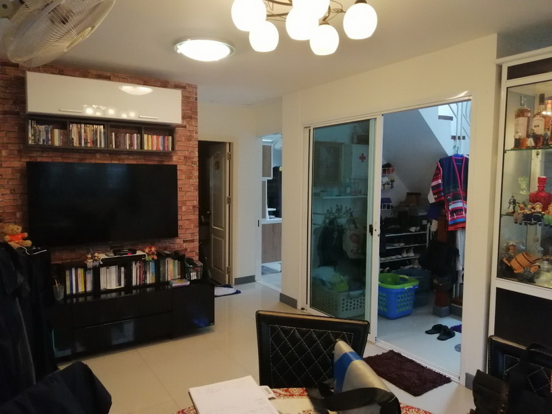 H1037 ขายบ้านเดี่ยว 50.7 ตร.วา หมู่บ้านเนเบอร์โฮม วัชรพล โครงการอยู่ติดถนนใหญ่ สุขาภิบาล5 ซอย82 ตกแต่งต่อเติมสวยมาก พร้อมอยู่