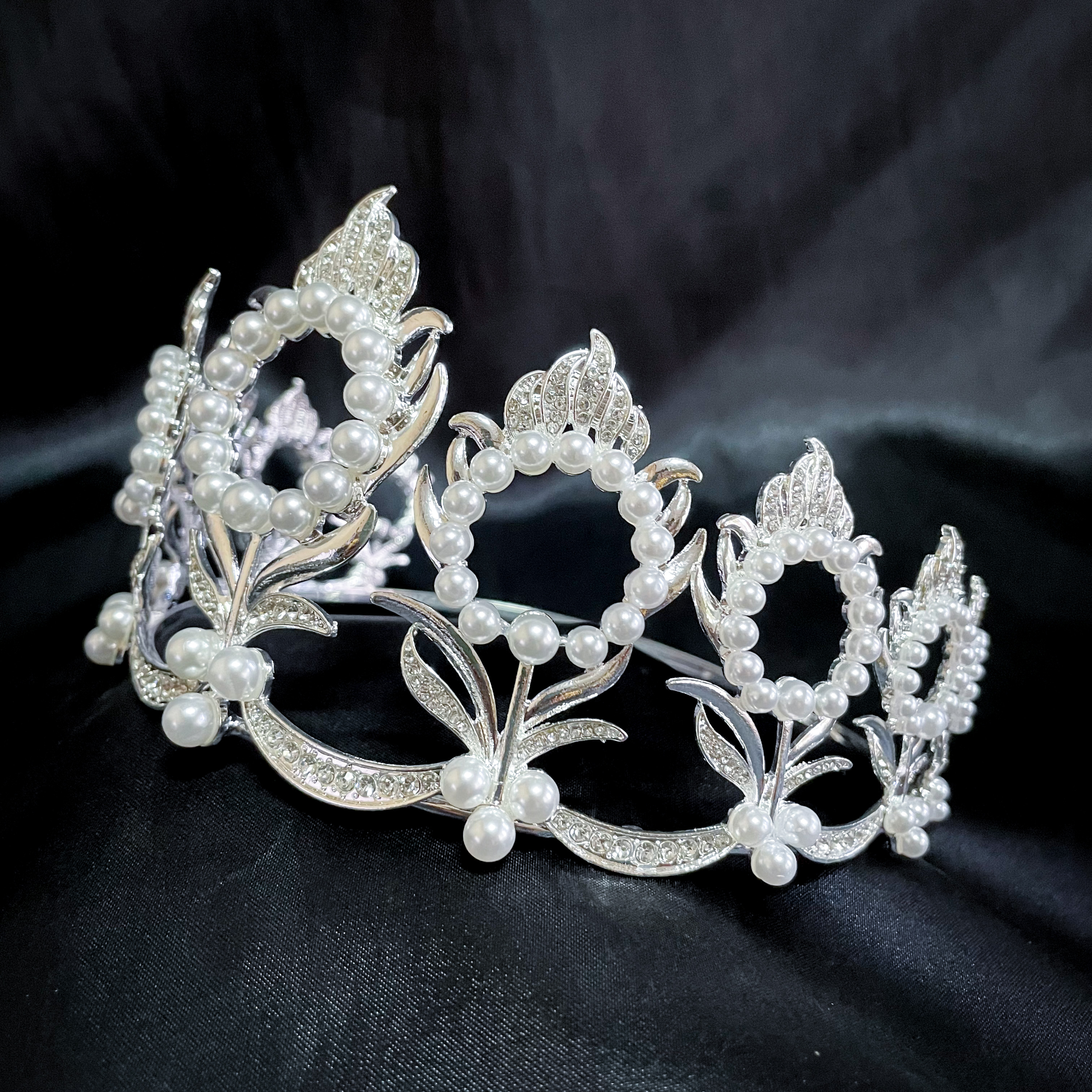 (พร้อมส่ง) มงกุฏ 075 มงกุฎขนนก Miss teen USA 2020 มิกิโมโต้ MIKIMOTO มงกุฎนางงาม มงกุฎประกวด ร้านค้าไทย คุยง่าย จัดส่งเร็ว