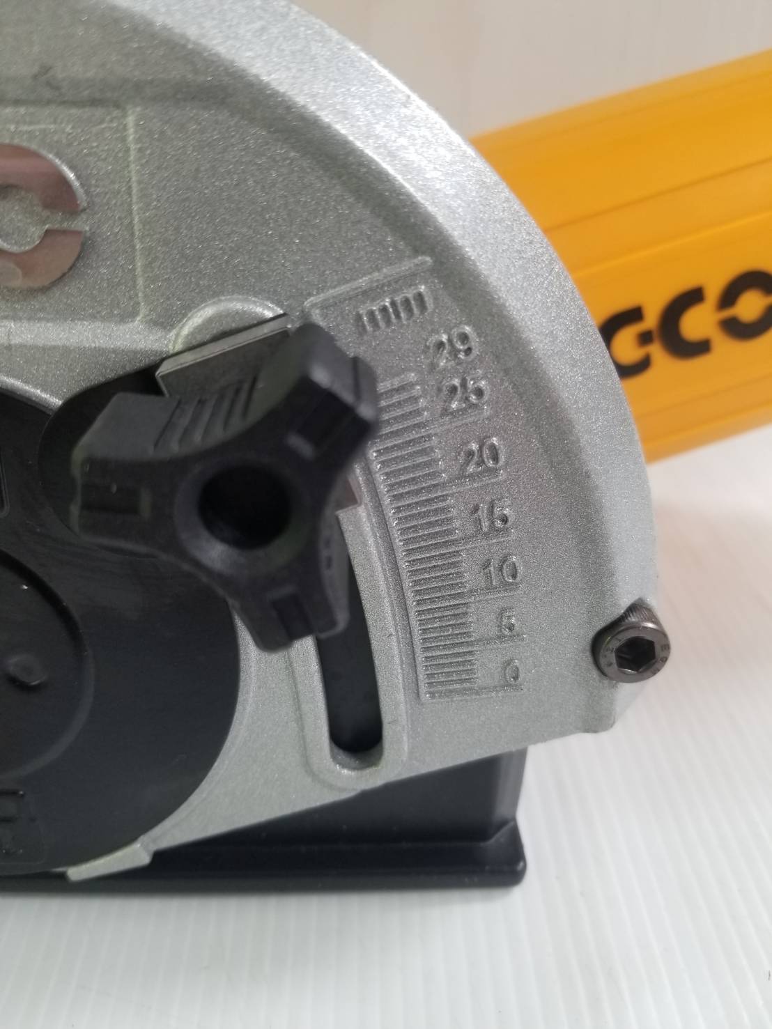 เครื่องเซาะร่องคอนกรีต4" WLC15008 INGCO