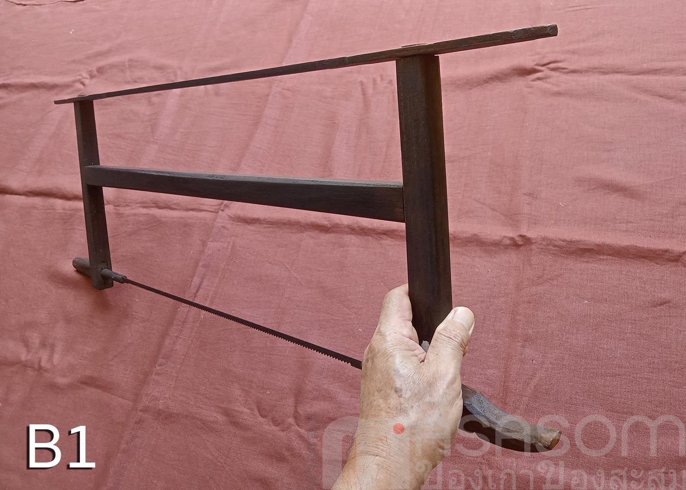 เลื่อยไม้โบราณ B1