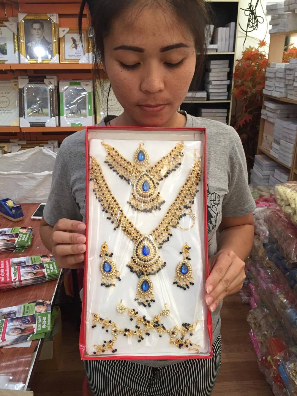 (พร้อมส่ง) เครื่องประดับอินเดีย 012 สีน้ำเงิน