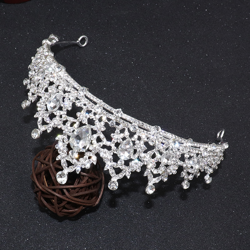 SET003 เครื่องประดับ 3 ชิ้น มงกุฎ สร้อยคอ ต่างหู จัดเซทสวยงาม สินค้าพร้อมส่งจากไทย