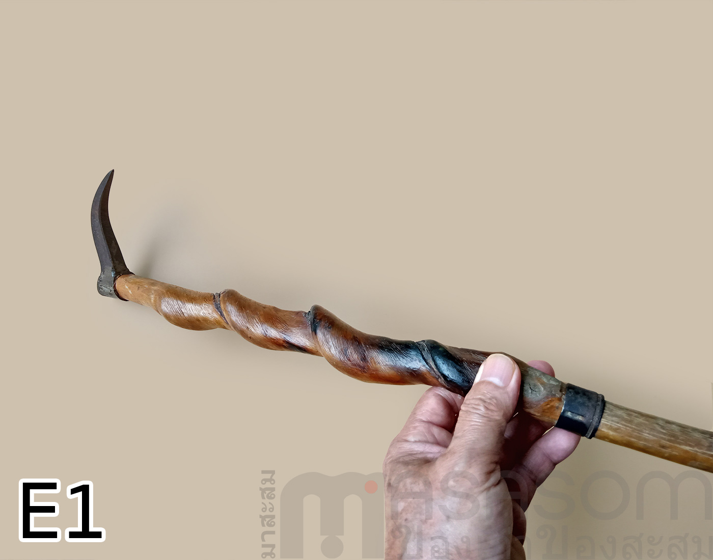 ขอสับช้างด้ามไม้เถาวัลย์รัดเกลียว