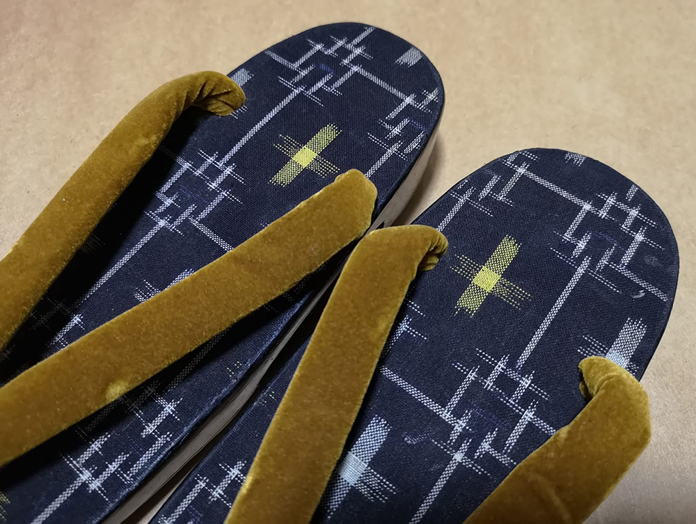 รองเท้าเกี๊ยะไม้ญี่ปุ่น size22 มือ1