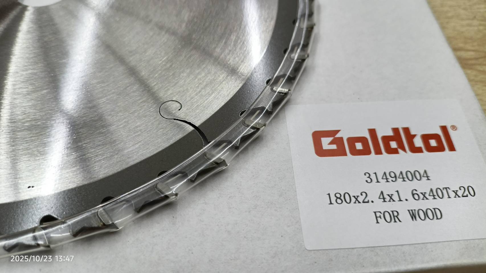 ใบเลื่อยวงเดือนตัดไม้ 7"x40T GOLDTOL (เขี้ยว Anti-Kickback) 31494004