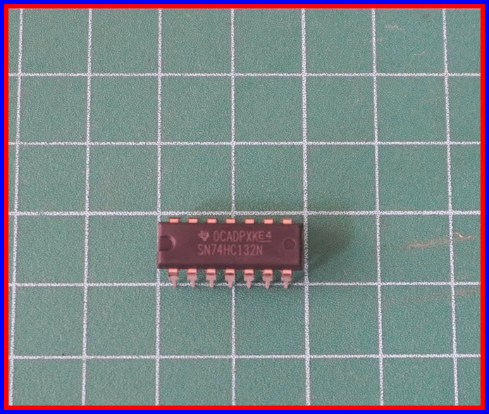 1x SN74HC132N ไอซี NAND-GATE Schmitt-Trigger ยี่ห้อ TEXAS INSTRUMENTS