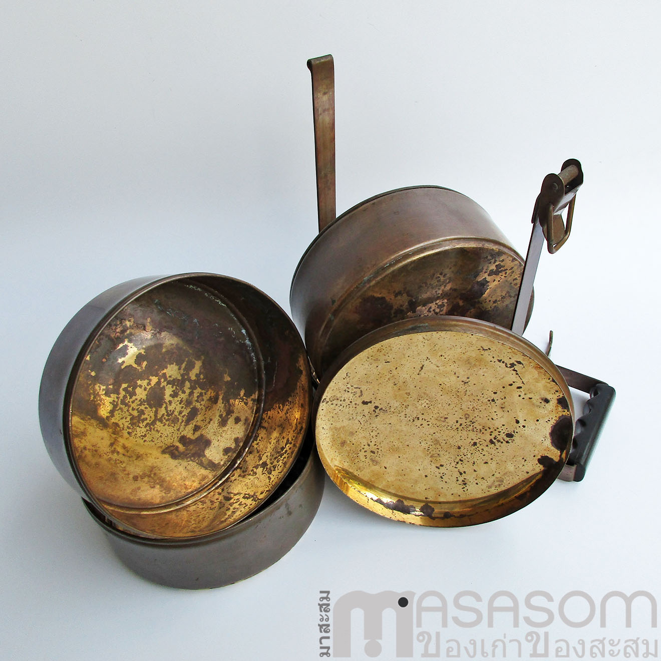 ปิ่นโตทองเหลืองของเก่า