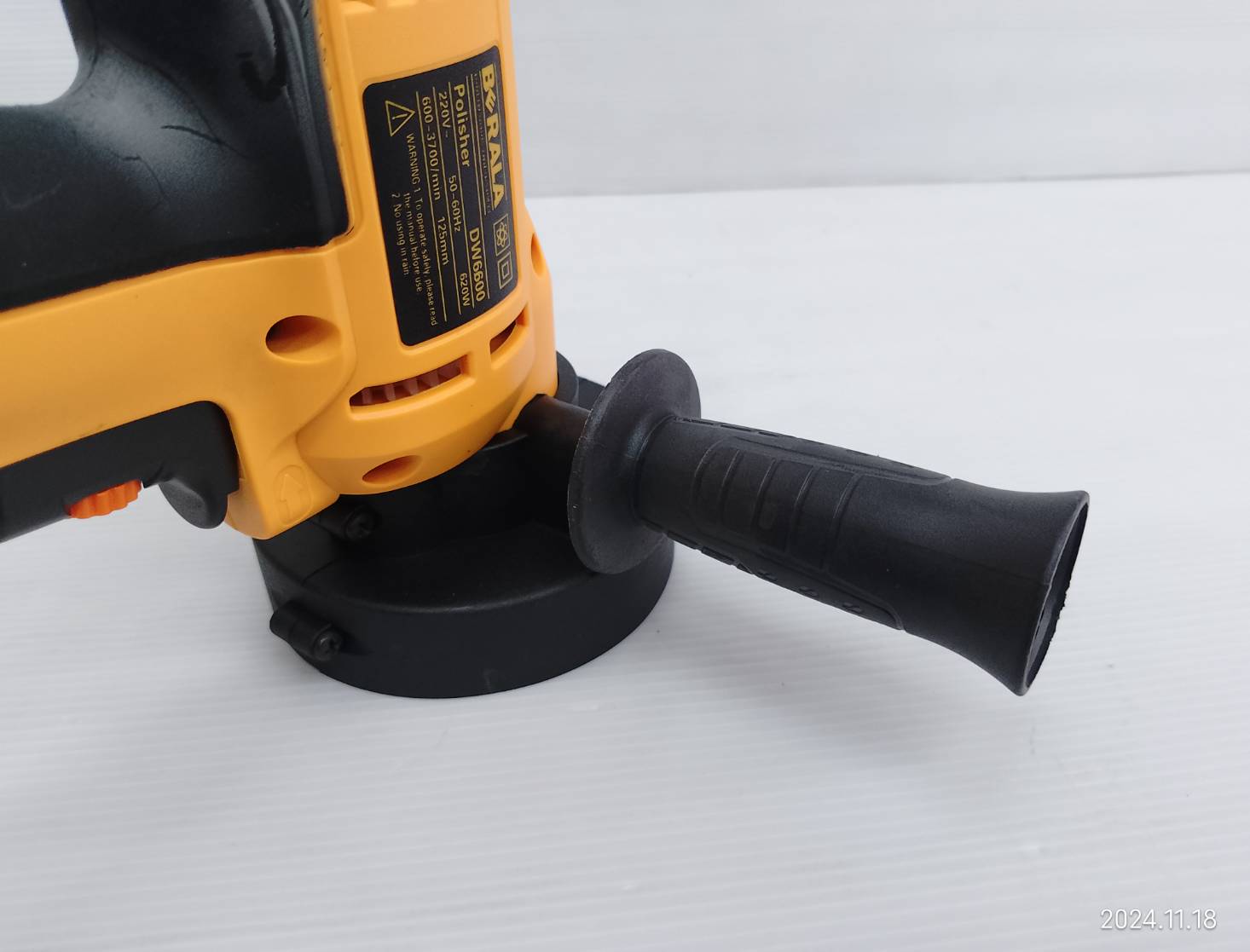 BERALA เครื่องขัดสี ขัดเงา 5 นิ้ว รุ่น DW6600