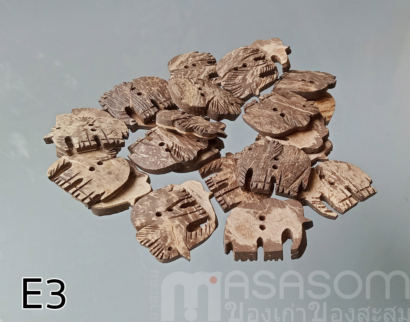 กระดุมกะลามะพร้าว