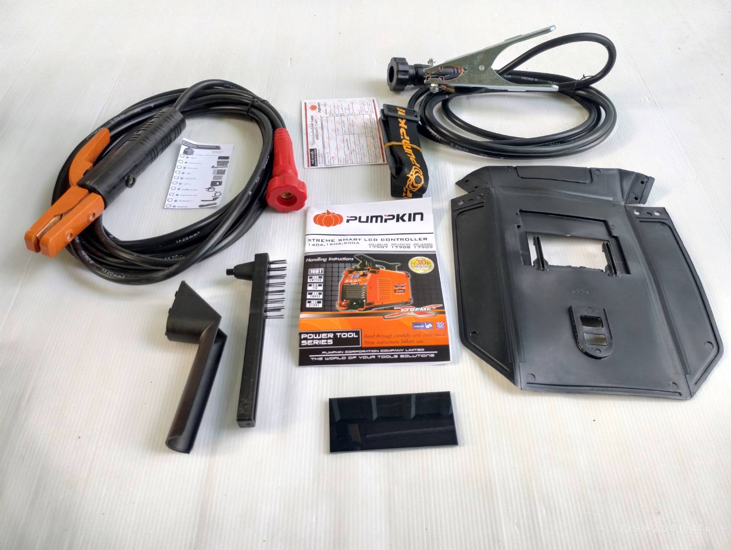 ตู้เชื่อมระบบ DIGITAL หน้าจอ LCD IGBT รุ่น XTREME200A PUMPKIN