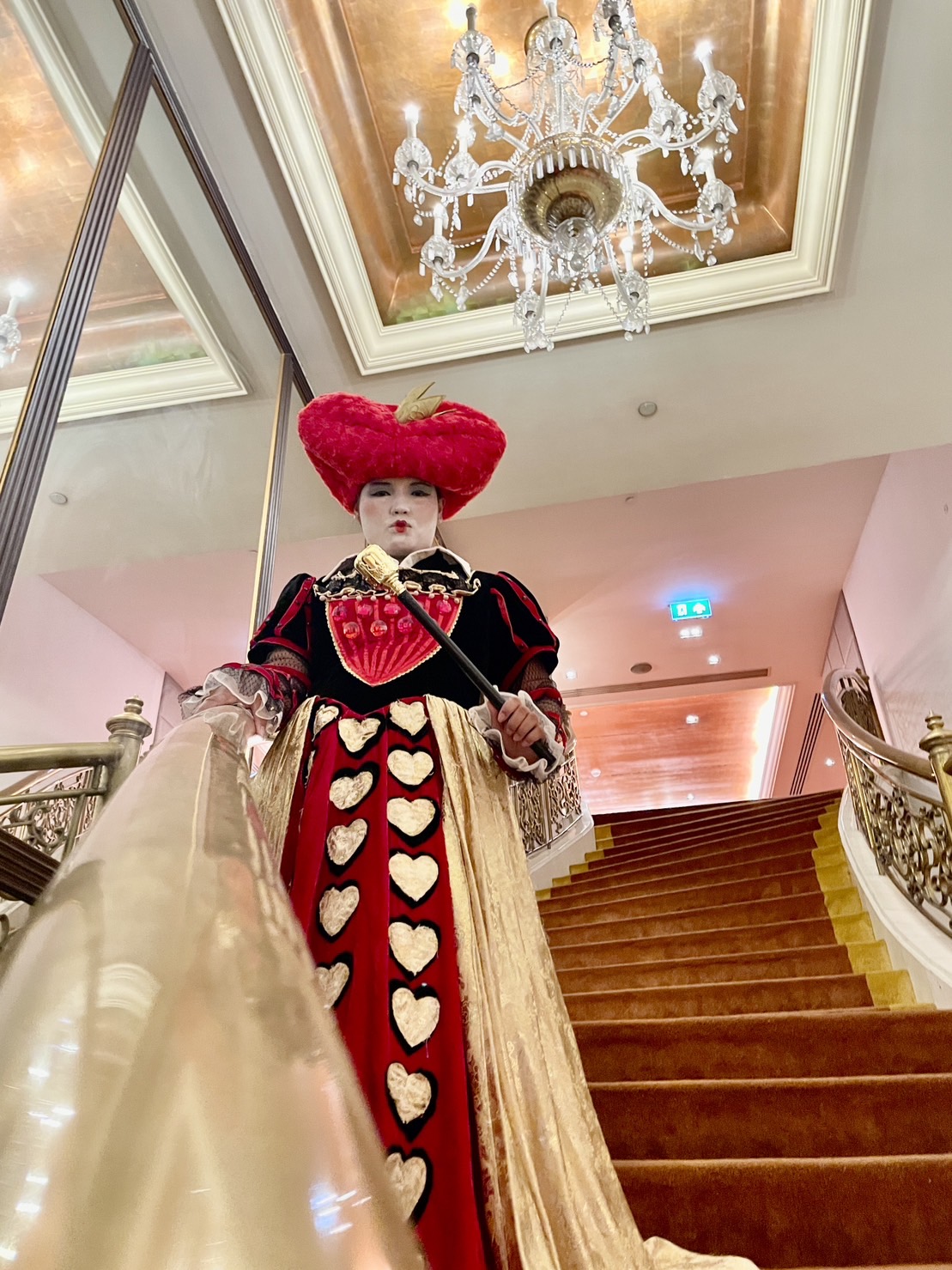 ชุดราชินีโพแดง / ชุดราชินีอิเรซเบธ / ชุด Red Queen @ อลิส อิน วันเดอร์แลนด์ / ชุดราชินีแดง / ชุดราชินีไพ่