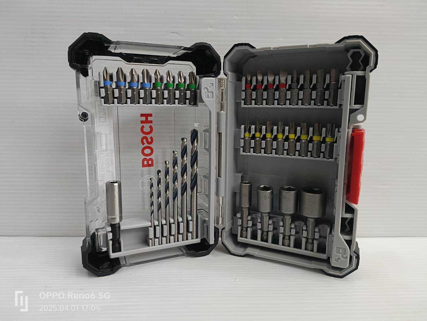 BOSCH รุ่น 2607017729 ชุดเจาะเหล็ก Pick & Click 35 ชิ้น