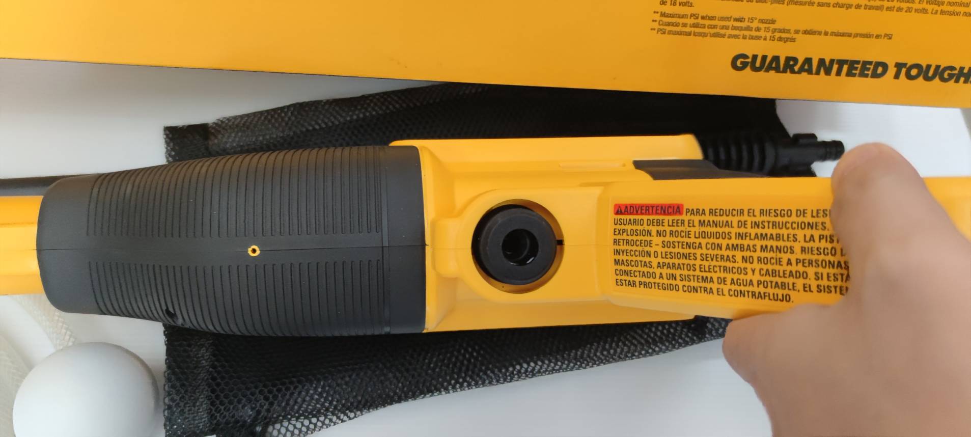 ปืนฉีดน้ำไร้สาย20V DCPW550B-XJ DEWALT