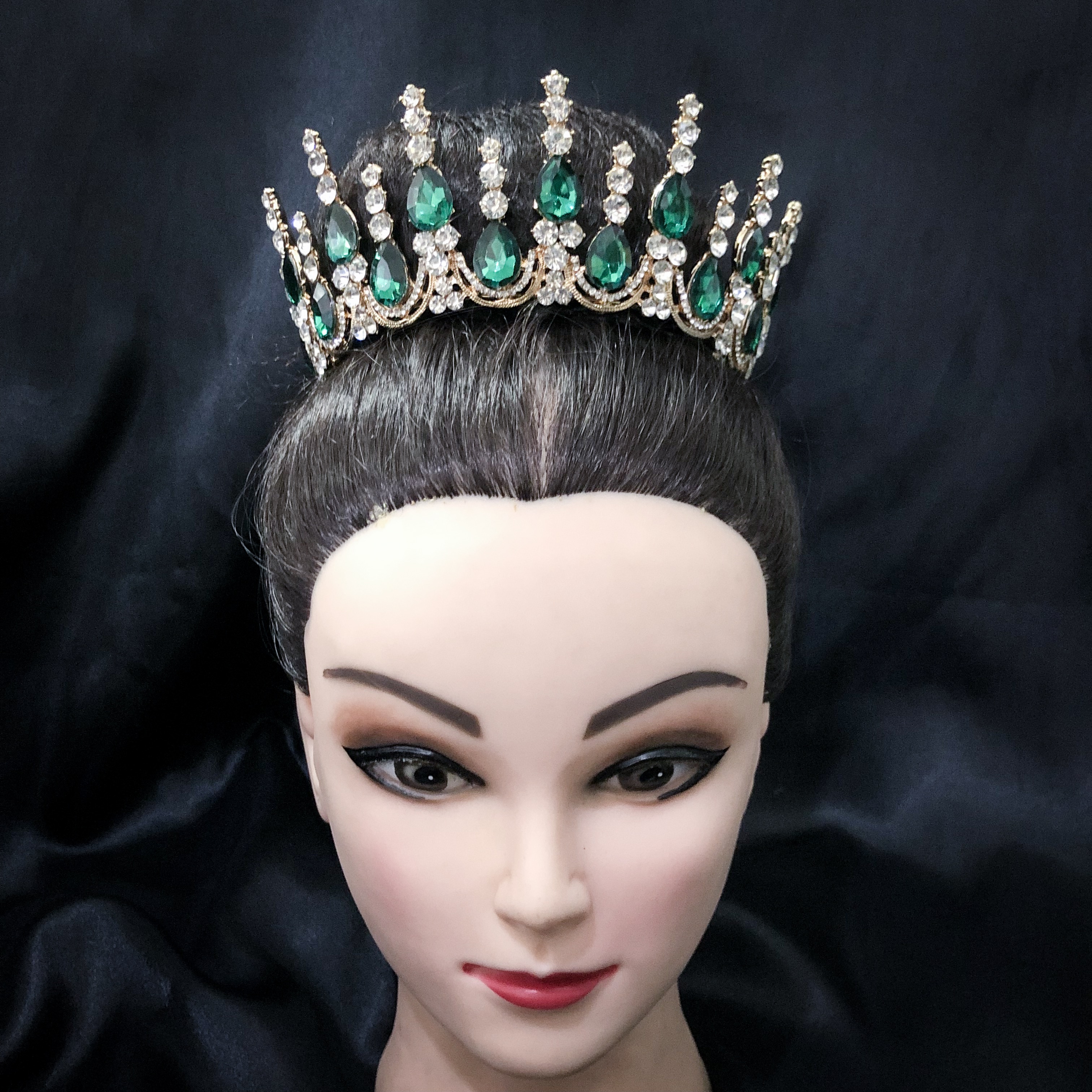 (พร้อมส่ง) มงกุฏ 059 สีทองเพชรเขียว