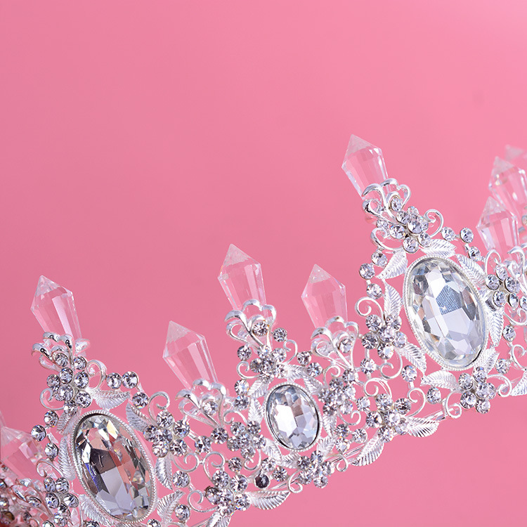 (พร้อมส่ง) เทียร่า 041 สีทอง เทียร่า+ต่างหูหนีบ มงกุฎนางงาม มงกุฎเจ้าหญิง งานสวย ปราณีต QCเพชรทุกเม็ด สินค้าพร้อมส่งจากไทย