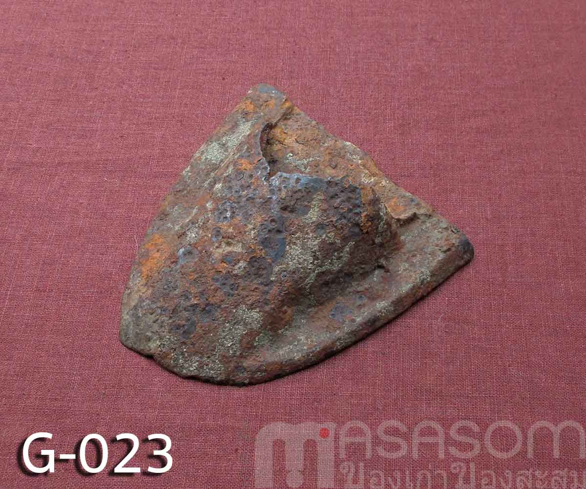 ผานไถโบราณอายุนับร้อยปี