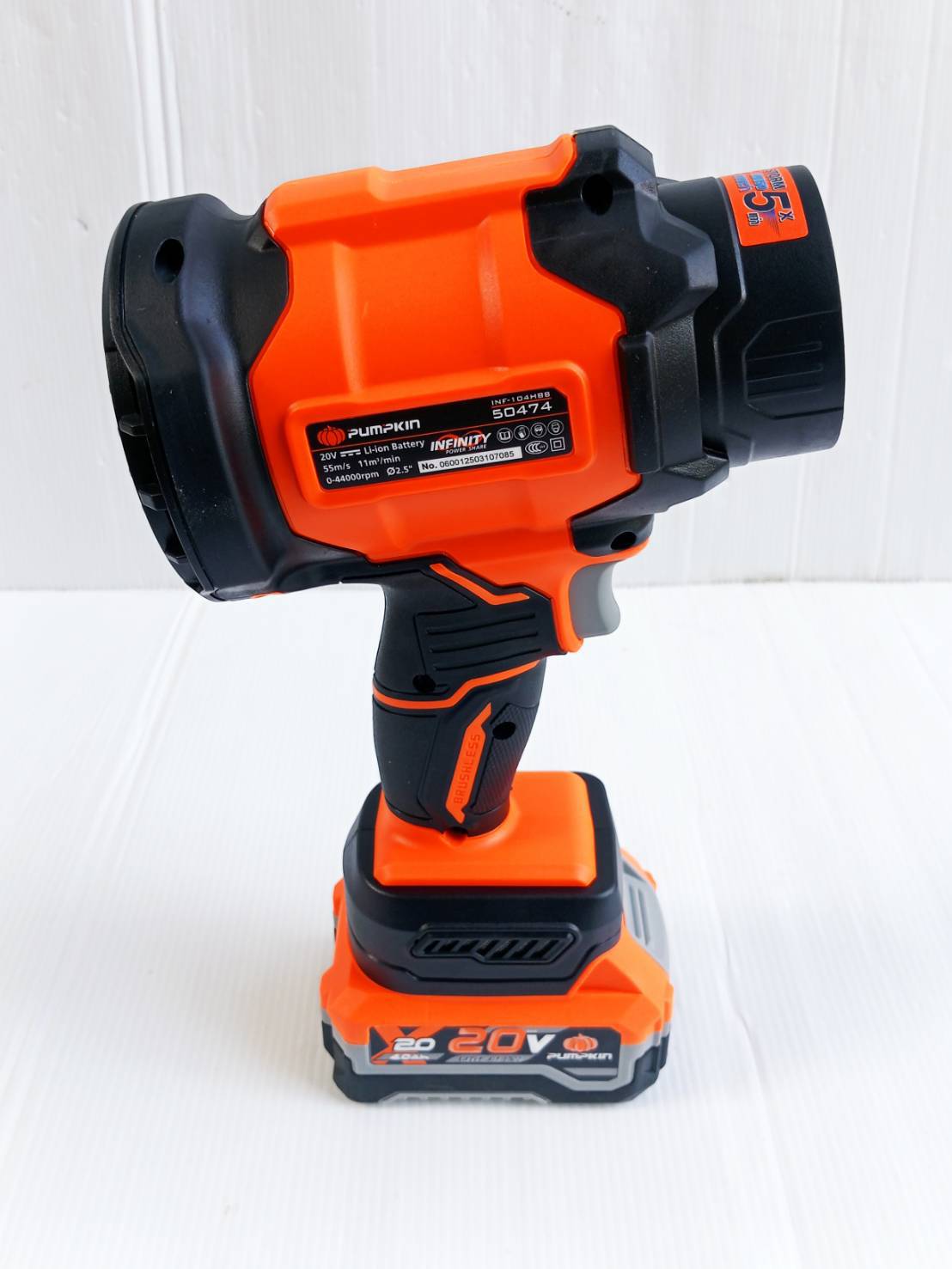 เครื่องเป่าลมมือถือ20V พัดลมเทอร์โบ INF-104HBB-401K-X20 PUMPKIN 50475