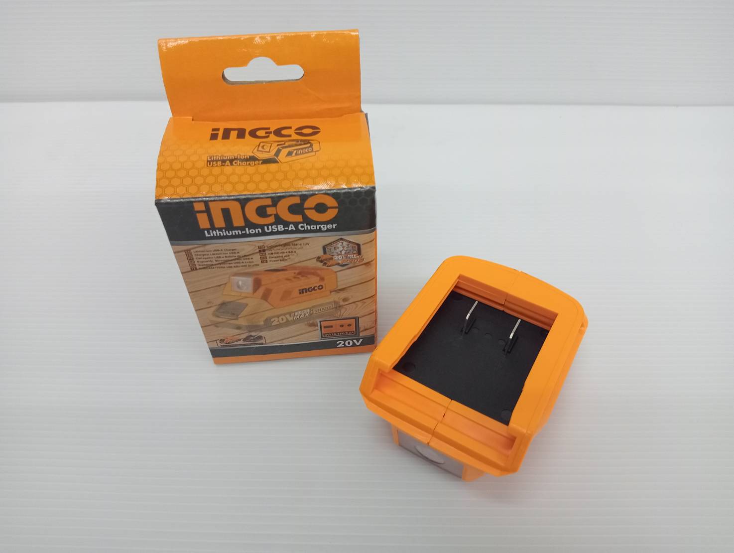 อะแดปเตอร์ USB-A CUCLI2022 INGCO