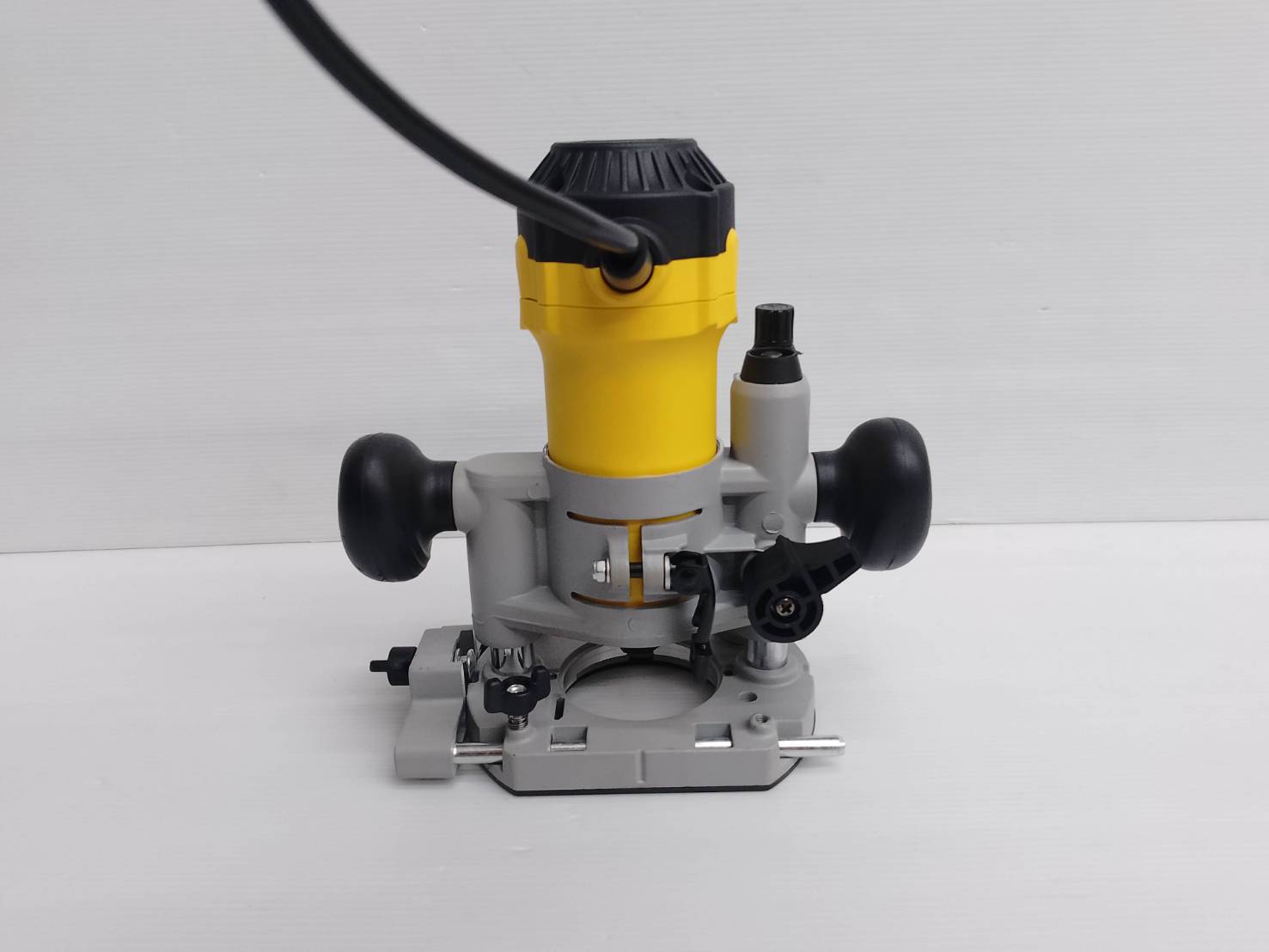 Plunge Base สำหรับทริมเมอร์ i500255785