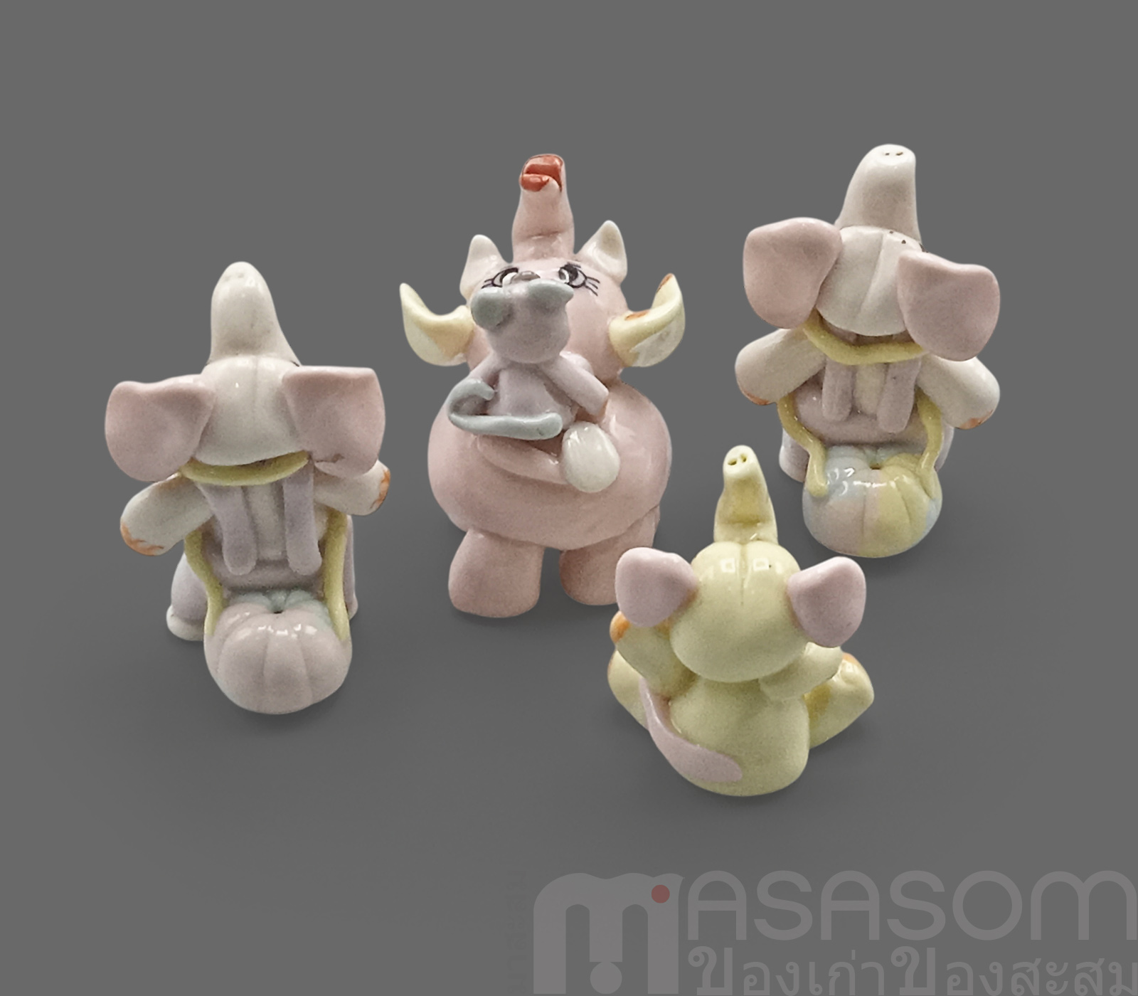 ช้างครอบครัวเซรามิค